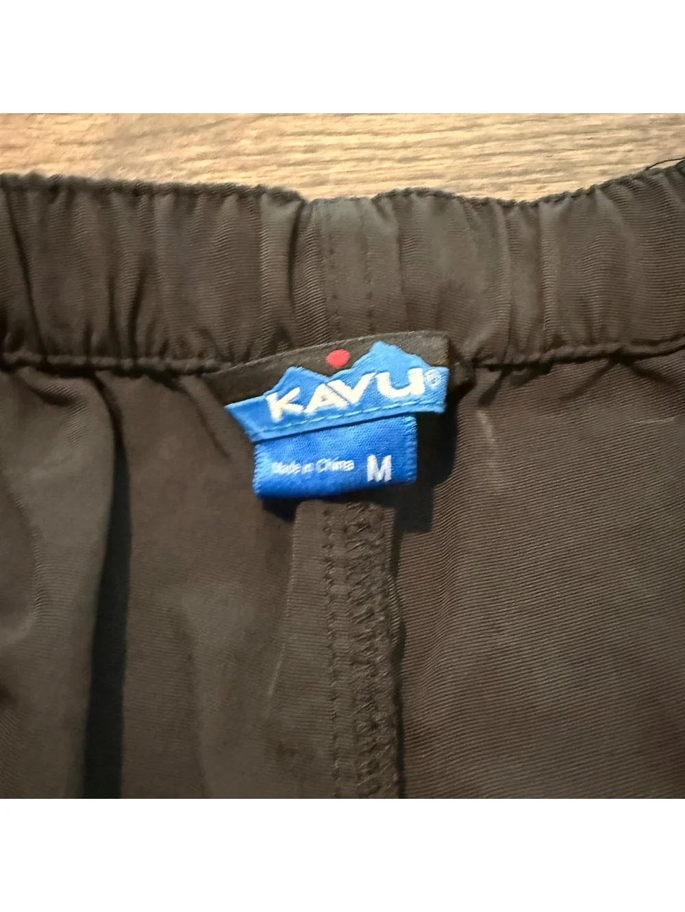 KAVU Big Eddy Men's Black Shorts Size Medium